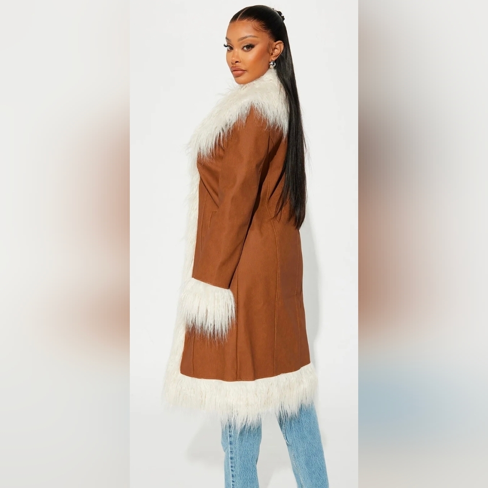 Coat - Picture 2 of 3